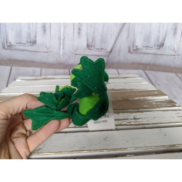 Annalee Proud To Be Green Frogs St Patrick’s Day I - Picture 6 of 6